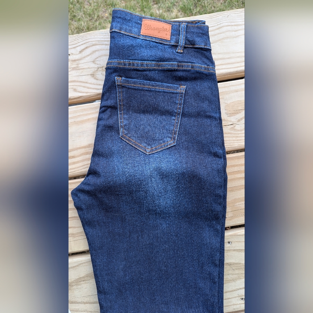 Wrangler women's slim fit jeggings
